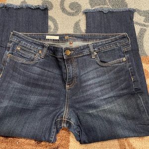 Kut from the Kluth women’s Catherine Boyfriend jeans